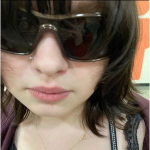 Meet your Posher, Teagan